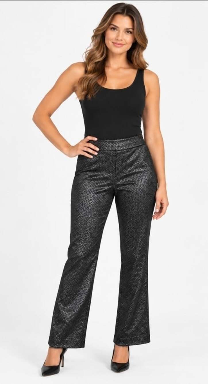 JM Collection Women’s XL Black Metallic Silver Geometric Print Flare Pants T110